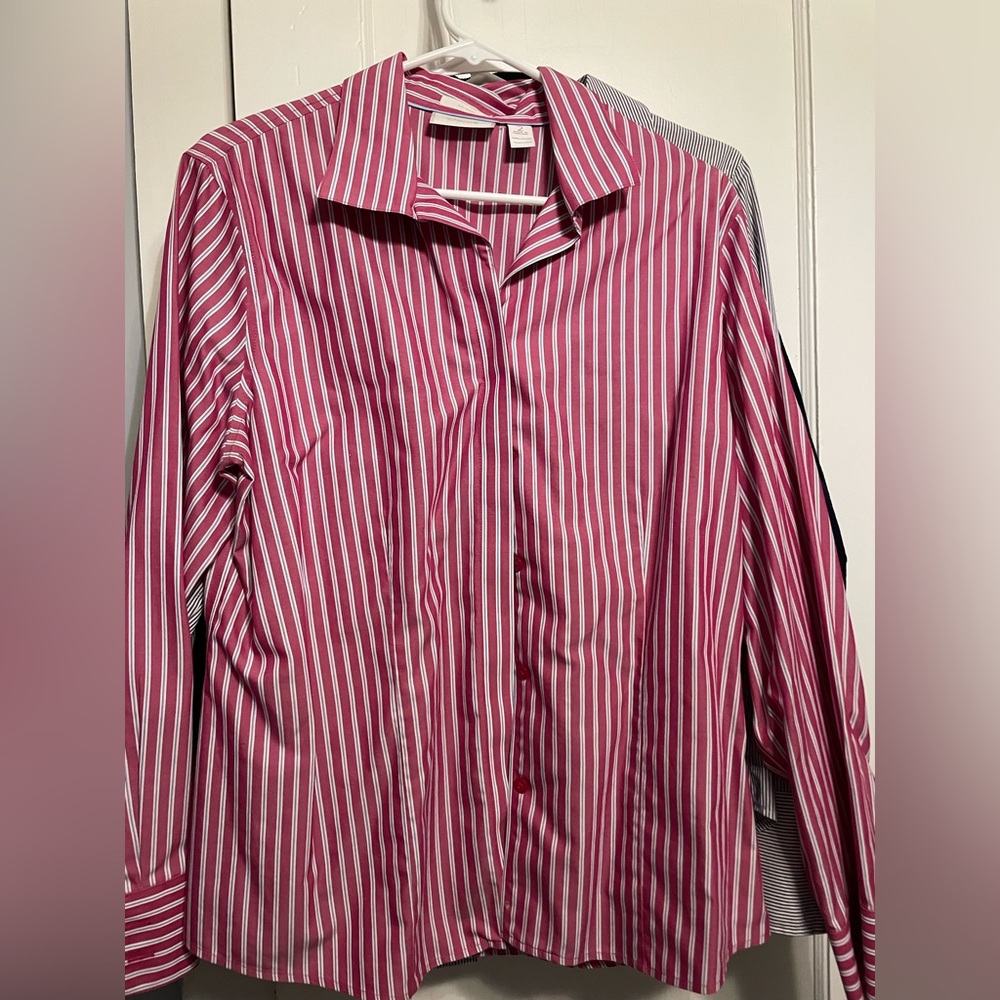 Chicos size 2 no iron shirt. Excellent condition. Red, blue, and white striped.